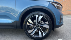 Volvo XC40 2.0 B3P Ultra Dark 5dr Auto Petrol Estate